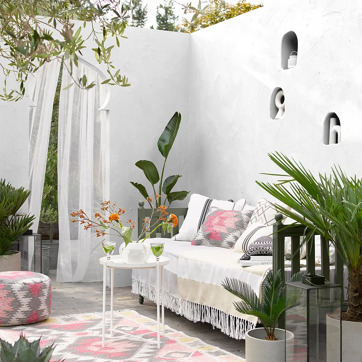 Sandtex® Ultra Smooth Masonry Paint Pure Brilliant White - 10L Sandtex® Ultra Smooth Masonry Paint Pure Brilliant White - 10L -Deals Furniture Store 12808642 8554871503545876