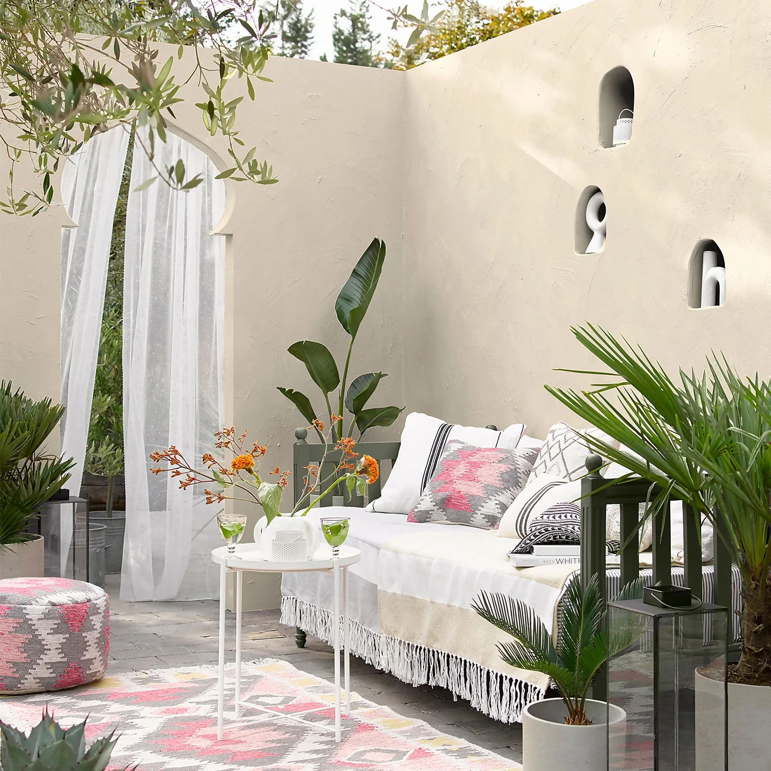 Sandtex® Textured Masonry Paint Magnolia - 5L Sandtex® Textured Masonry Paint Magnolia - 5L -Deals Furniture Store 12809198 2064871504597445