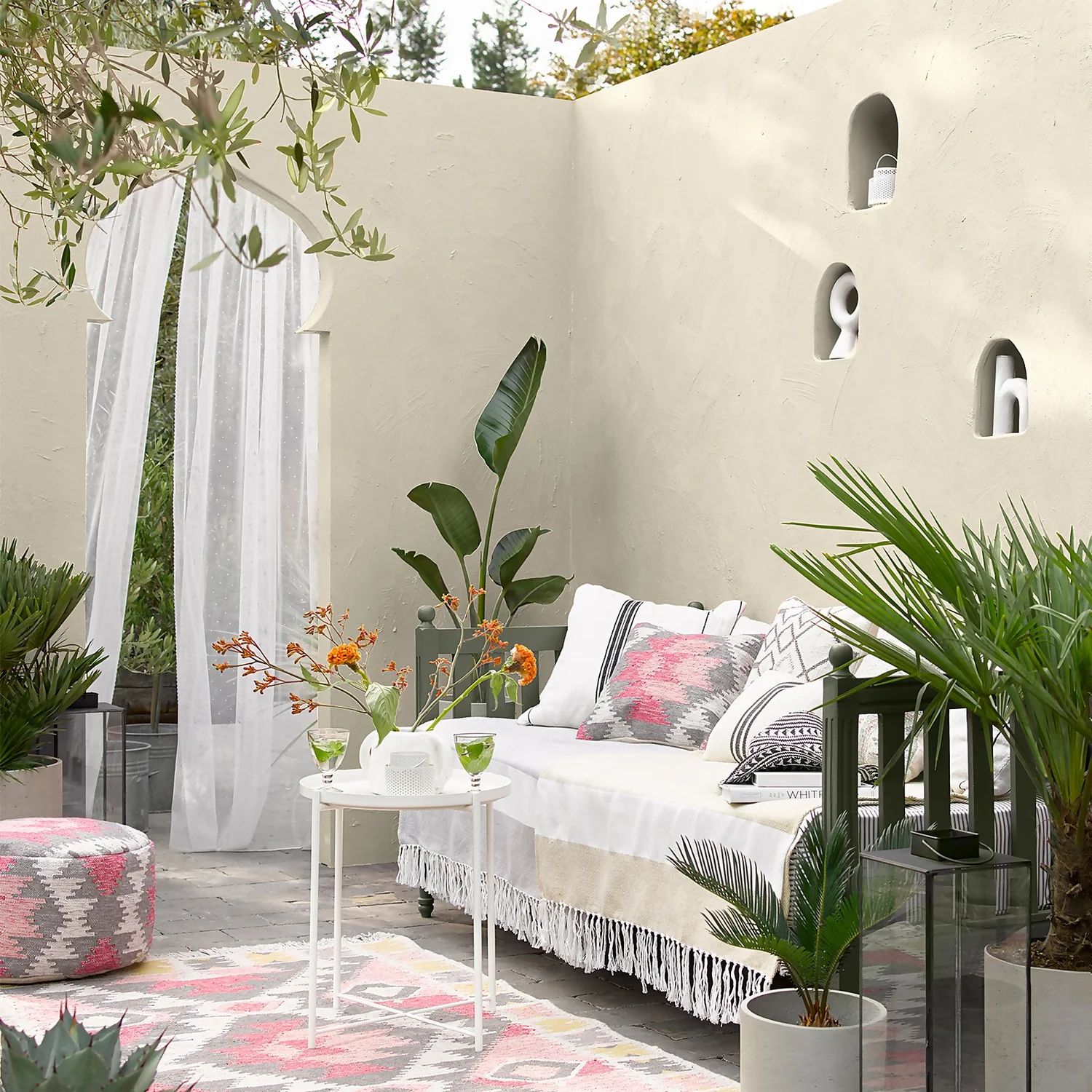 Sandtex® Ultra Smooth Masonry Paint Ivory Stone - 10L Sandtex® Ultra Smooth Masonry Paint Ivory Stone - 10L -Deals Furniture Store 12810262 6854958586194082