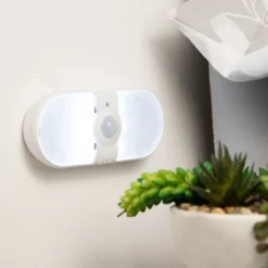 Arlec LED Motion Utility Light -Deals Furniture Store 12823645 9085007579862734