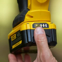 STANLEY FATMAX V20 18V Cordless Hedge Trimmer 55cm (Sfmcht855M1-Gb) -Deals Furniture Store 12882306 1944843588893966